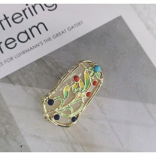 Flower Brooch Gold Plated Antique Plant Flower Brooch Enamel imitation Jade Jewelry