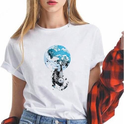 Planet Astronaut Printed Tshirt Women Walking On The Planet Clothes Tshirt Vogue Simplicity Creative Printed T Shirt Hipster