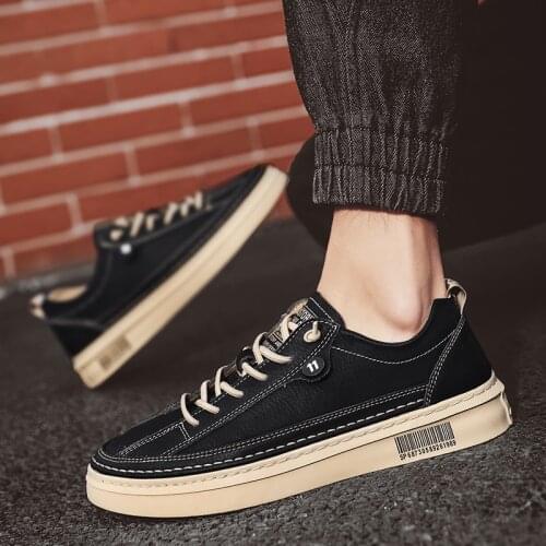 Fashionable Mens Casual Shoes Classic Lightweight Breathable Student Anti Slip New Walking Shoes White Shoes Men Summer 2021