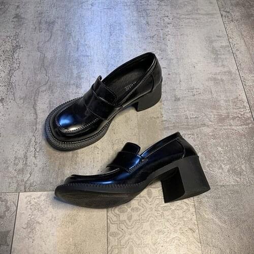 Womens leather shoes 2020 new fashion casual shallow breathable thick heel non-slip mid-heel shoes