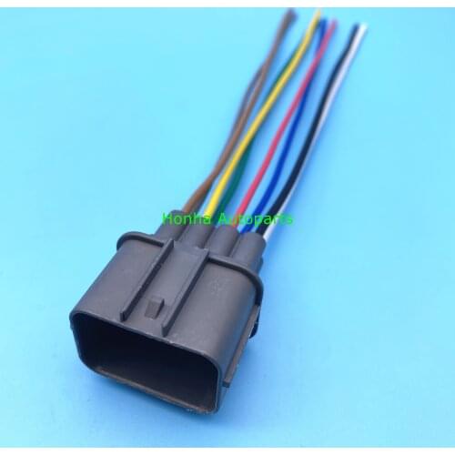 Free shipping 5/10/20/50pcs 8pin Toyota auto electric waterproof connector, modified cable housing plug 6181-0075 wire harness