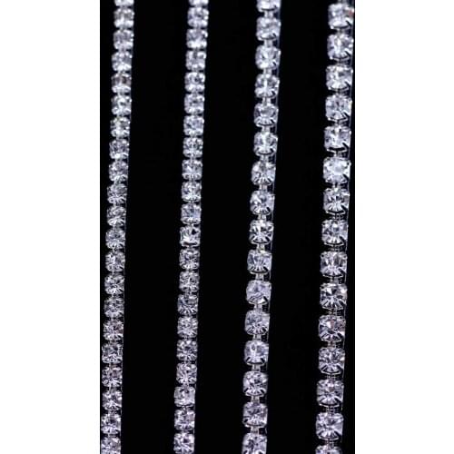 Crystal Rhinestones Chain 1Yard 2.5mm 2.8mm Silver Base Claw Sew on Rhinestones Trim Flatback Rhinestone for Clothing DIY Decor