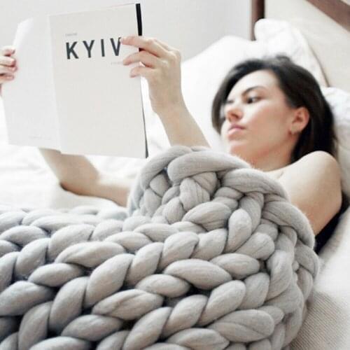 Fashion Hand Chunky Knitted Blanket Thick Yarn Wool-like Polyester Bulky Knitted Blankets Winter Soft Warm Throw Drop Shipping