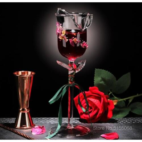 2021 Hot Sale Rose Shape Bar Party Cocktail Glass Special Restaurant Desserts Cup Yogurt Glassware Flower Champagne Glass Goblet