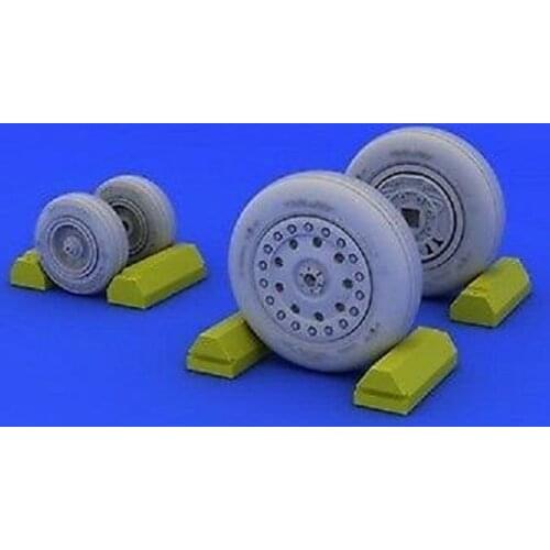 F-4 resin wheel 1:48