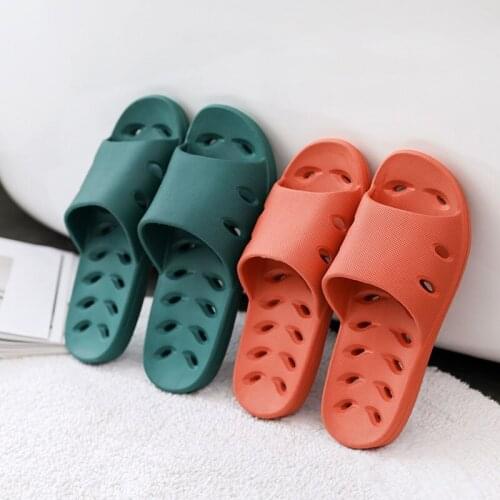 2021 Latest Home Slippers Indoor Comfortable Soft Slippers Bathroom Men Women Non-slip Home Shoes Couple Slippers Y