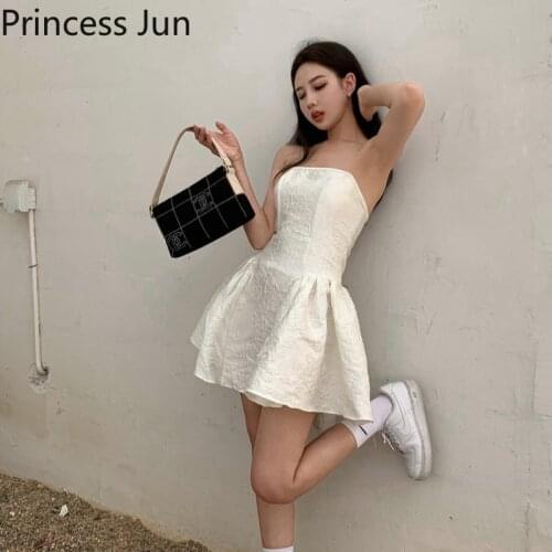 Sexy Strapless Little Black White Dress Lady Slash Neck Slim Waist Evening Party Dress Sleeveless High Waist A Line Mini Dress