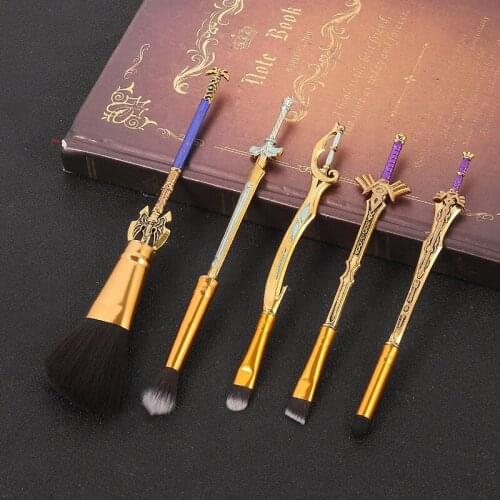 2021 Hot 5pcs Weapon Makeup Brushes Eye Shadow Highlighter Brush Blush Face Cosmetic Powder Tools Beauty Metal Handle Brush