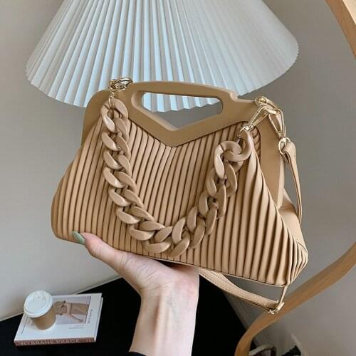 PU Leather Women Designer Handbags 2021 Shoppers Girls Fashion Casual Inverted Triangle Handle Pleated PVC Chains Crossbody Bags