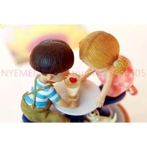 Wound-up jules et jim rotating music box decorations birthday wedding and Christmas gift male girlfriend 5pcs