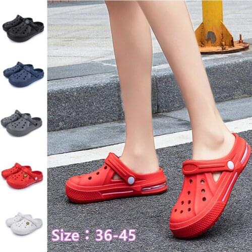 Summer Couple Sandals Women Beach Slippers Mens Shoes Fashion Hollow Clogs Shoes Non-slip Sole