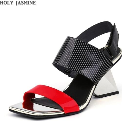 2020 New Elegant Square Toe Ladies Shoes High Heels Pumps Genuine Leather Sandals Sexy Metal Decoration Party Summer Shoes Woman