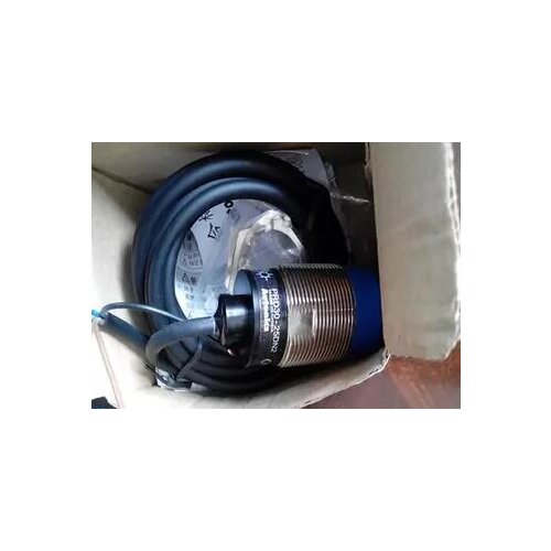 Free Shipping 2pcs/lot New Switch PRD30-25DN DC three wire NPN normally open inductive sensor