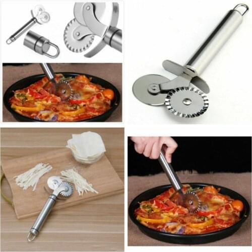 Stainless steel double-wheel pizza cutter cutting cakes, breads, pies, waffles, round knife cutting knife pizza tool