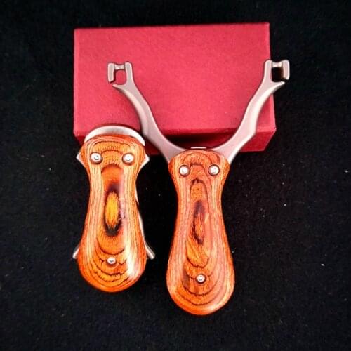 Folding portable pocket slighshot Outdoor Powerful hunting shotting Bow Tools Hunting Slingshot Rubber Bands Wrist high quality