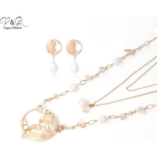 Vogue Ribbon New Arrival Gold Face Earrings and Necklace With Pearl Jewelry Set Series Original Design Necklace Sets For Women