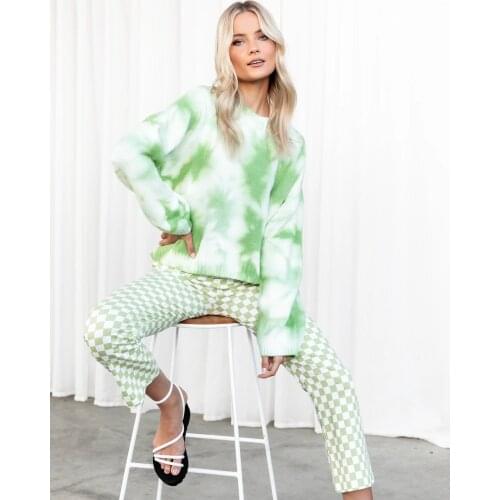 Casual minimalist round-neck sweater womens autumn and winter new fashion tie dye loose version knitwear