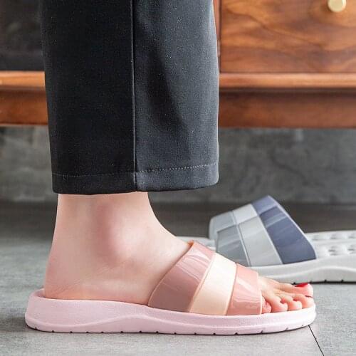 Couples Slippers Female Massage Household Bathroom Leaking Bath Non-Slip Platform Mens Slipper Slipper for Men Indoor Shoes