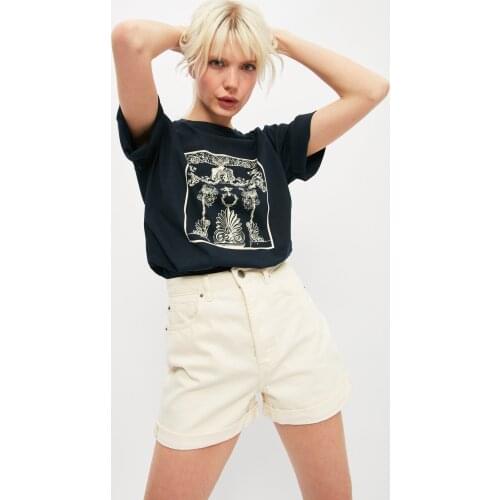 Trendyol Printed Loose Mould Knitted T-Shirt TWOSS21TS3638