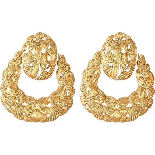 New Exaggerated Hollow Out Gold Metal Drop Earrings High Quality Statement Metal Punk Earring for Women Jewelry Accessory