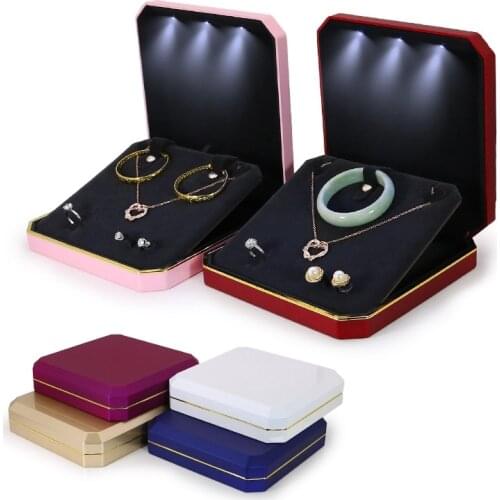 19x19x4.5cm Rubber Paint LED Jewelry Box Bracelets Necklaces Earrings Rings Gifts Boxes Jewellery Set Display Storage Case