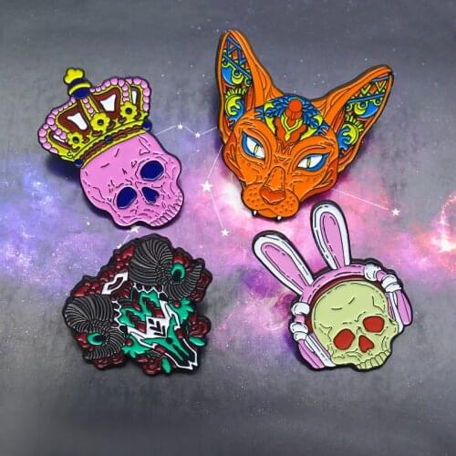 Gothic Skull Hairless cat Enamel Pins Sheep Rose Rabbit Crown Skeleton Brooches Halloween Badge Lapel Jewelry Gift Wholesale