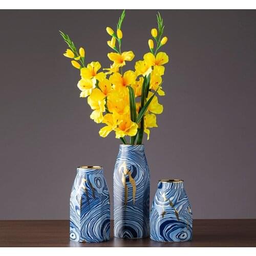 European Style Retro Ceramic Vase Striped Gold Ceramic Ornaments Dried Flowers Flower Arrangement Accessories Home Decoration