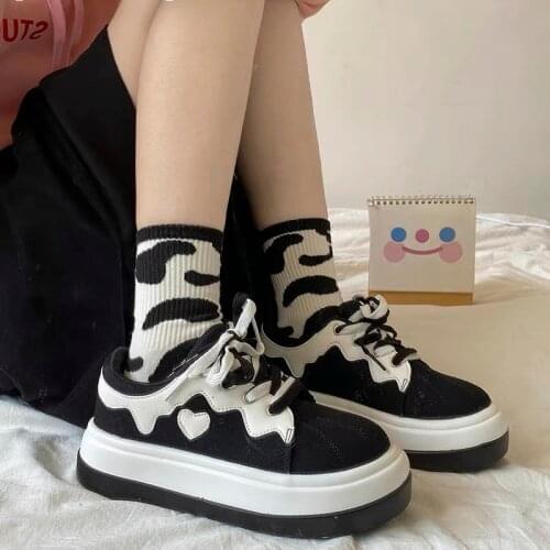 Kawaii Platform Sneakers Women Vintage Round Head Sports Shoes 2021 Autumn Fashion New Lolita Low Top Casual Ins Trend Flats