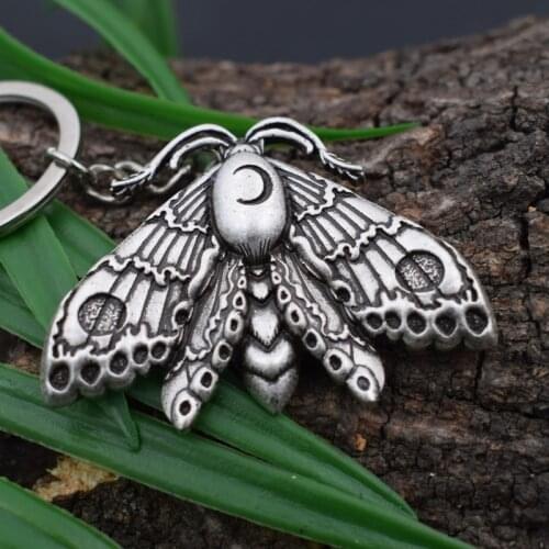 1pcs Dead Head Skull wicca Moon Moth Butterfly Keychain Dainty Insect Jewelry