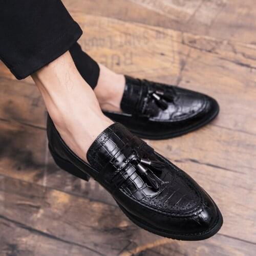 2021 shoes men original chaussure home mens casual tassel flat shoes party dress outdoor handmade slippers zapatos hombre 38-44