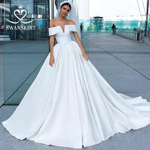 Elegant Sleeveless Satin A-Line Wedding Dress 2021 Off Shoulder Bride Gown Boat Neck Court Train SwanSarah F138 Vestido De Noiva