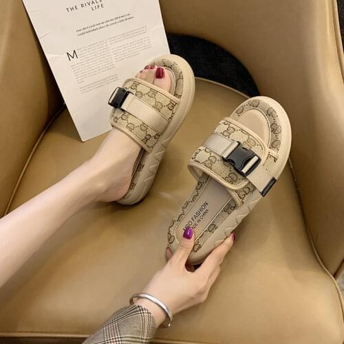 Lydnall Women's Sandals