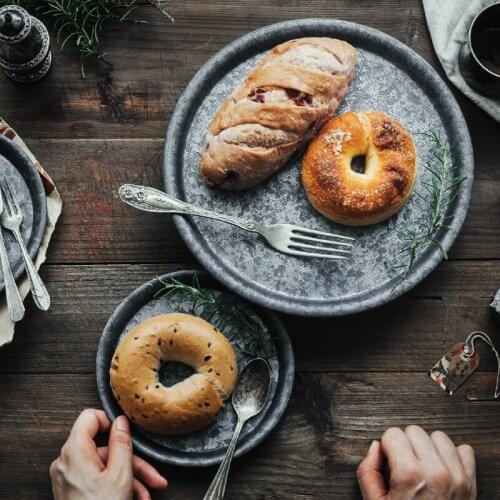 Metal Trays Antique Wrought Iron Round Storage Tray Dessert Fruit Cake Bread Dish Home Kitchen Decoration WJB41808