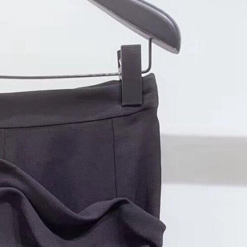 2021 Summer New Pleated Casual Womens Shorts Look Slim