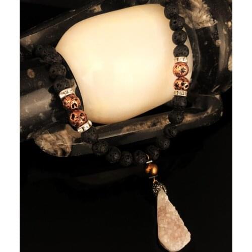 Dr Stone Natural Stone Women 'S Quartz and Lava Stone Necklace NRS931 439711111
