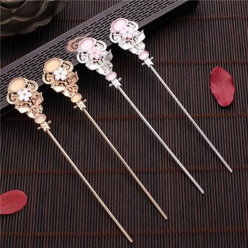 Chinese Style Hair Sticks Women Flower Pendant Pearl Tassel Crystal Hair Chopsticks for Women Bridal Wedding Party Hair Jewelry