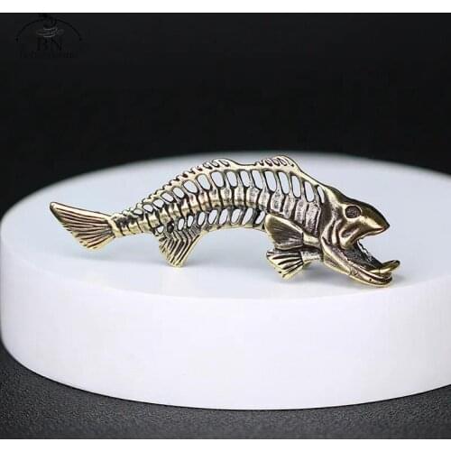 Retro Brass Fish Bone Car KeyChains Figurine Miniature Small Ornament Copper Animal Feng Shui Crafts Home Decoration Accessories