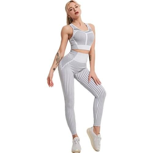 Women Fitness Clothing Yoga Set Seamless Leggings Yoga and Sports Bra Set Gym Clothes Gym Shirt Workout Pant Running Suit