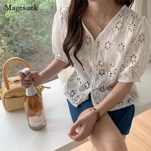 WomensHollow Embroidery V-neck Buckle Small Sweet Short-sleeved Shirt Summer 2021 New Fairy White Blouse Blusas Mujer 14243
