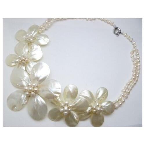 2019 Fashion Jewelry Fresh Water White Mother Pearl Shell Flower Necklace 20 inches
