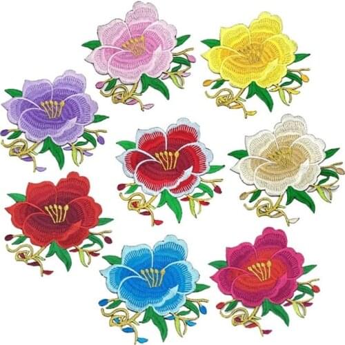 50pcs/Lot Peony Embroidery Patches Letters Clothing Decoration Accessories Diy Iron Heat Transfer Applique Patches for Clothing