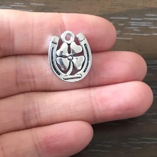 12PCS DIY Jewelry Zinc Alloy Small Horseshoe Pendant Charms for Bracelet Necklace Earrings Zipper Pull Key chain Jewelry Making