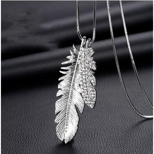 New Feather Long Necklace for Women High Quality Jewelry Sweater Gothic Necklaces & Pendants Christmas Gifts