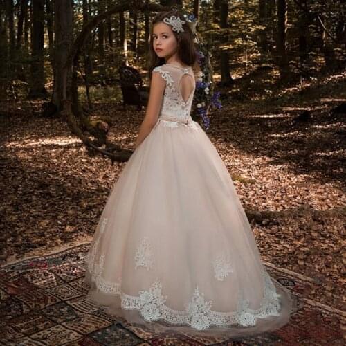 Elegant Flower Girl Dresses Lace Applique Sleeveless Delicate Beaded belt For Weddings First Communion For Girls Pageant Gowns