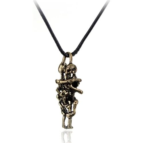 Dongsheng Skull Love Pendant Necklace Men Women Infinity Love Necklace Gold Couple Skulls Hug Chain Pendant Necklace