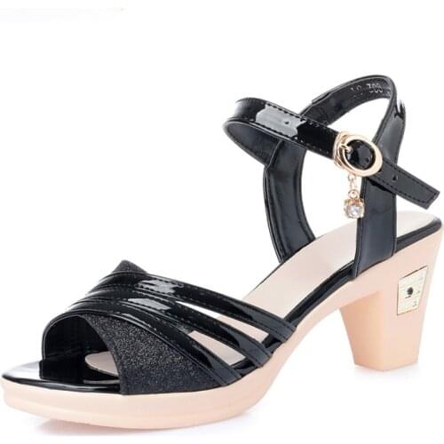 Summer footwear 2021 new Womens Sandals With Heels Fashionable Summer Shoes For Women Open Toe Roman Gold Sandals Women