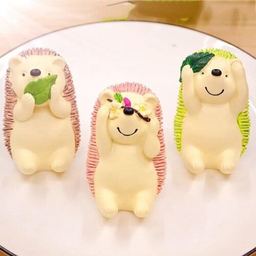 Car Creative 1Pcs Cute Hedgehog Car Internal Perfume Car Air Freshener Perfume Clip Auto Outlet Fragrance Diffuser