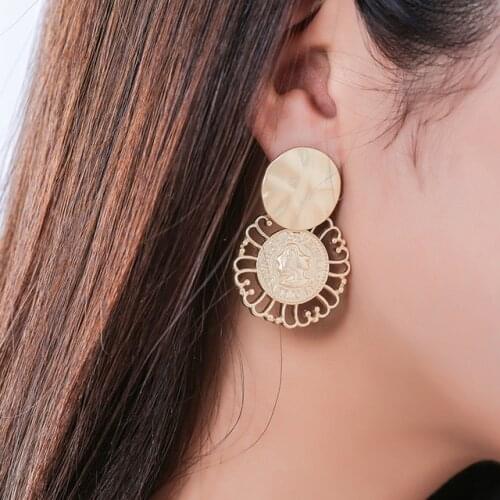 GRACE JUN Metal Geometric Gold Color Clip on Earrings Non Pierced for Women Party Wedding Needn't Ear Hole Earrings Wholesale