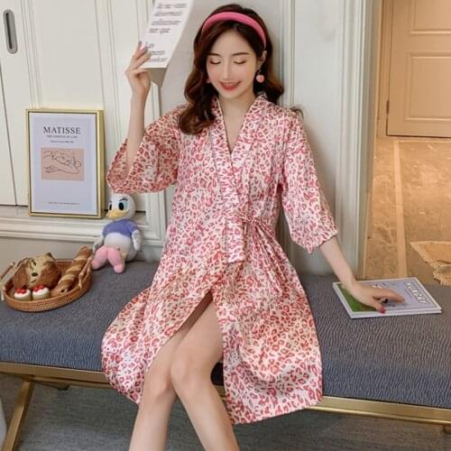 2020 Summer Silk Satin Short Sleeve Kimono Robes for Women Sexy Leopard Print Bathrobe Sleepwear Night Dress Home Dress Homewear