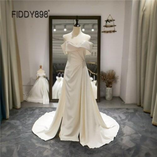 Simple Boho Wedding Dresses 2021 Scoop Off-shoulder Slit Wedding Party Dress A-line Sweep Train Bride Gown